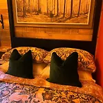 Deer View Cabin - Woodland, Beaches And Hot Tub